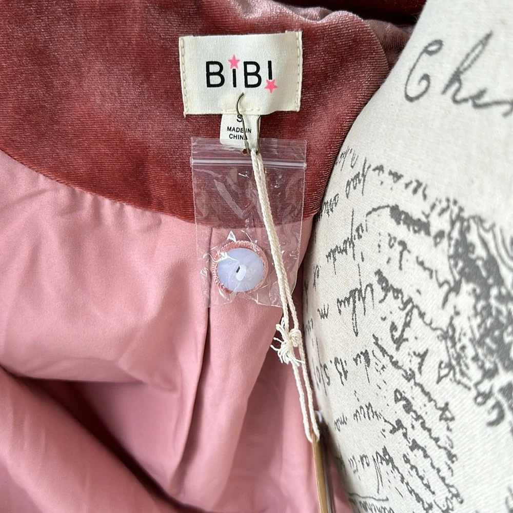 BiBi Velvet Peak Lapel Single Blazer